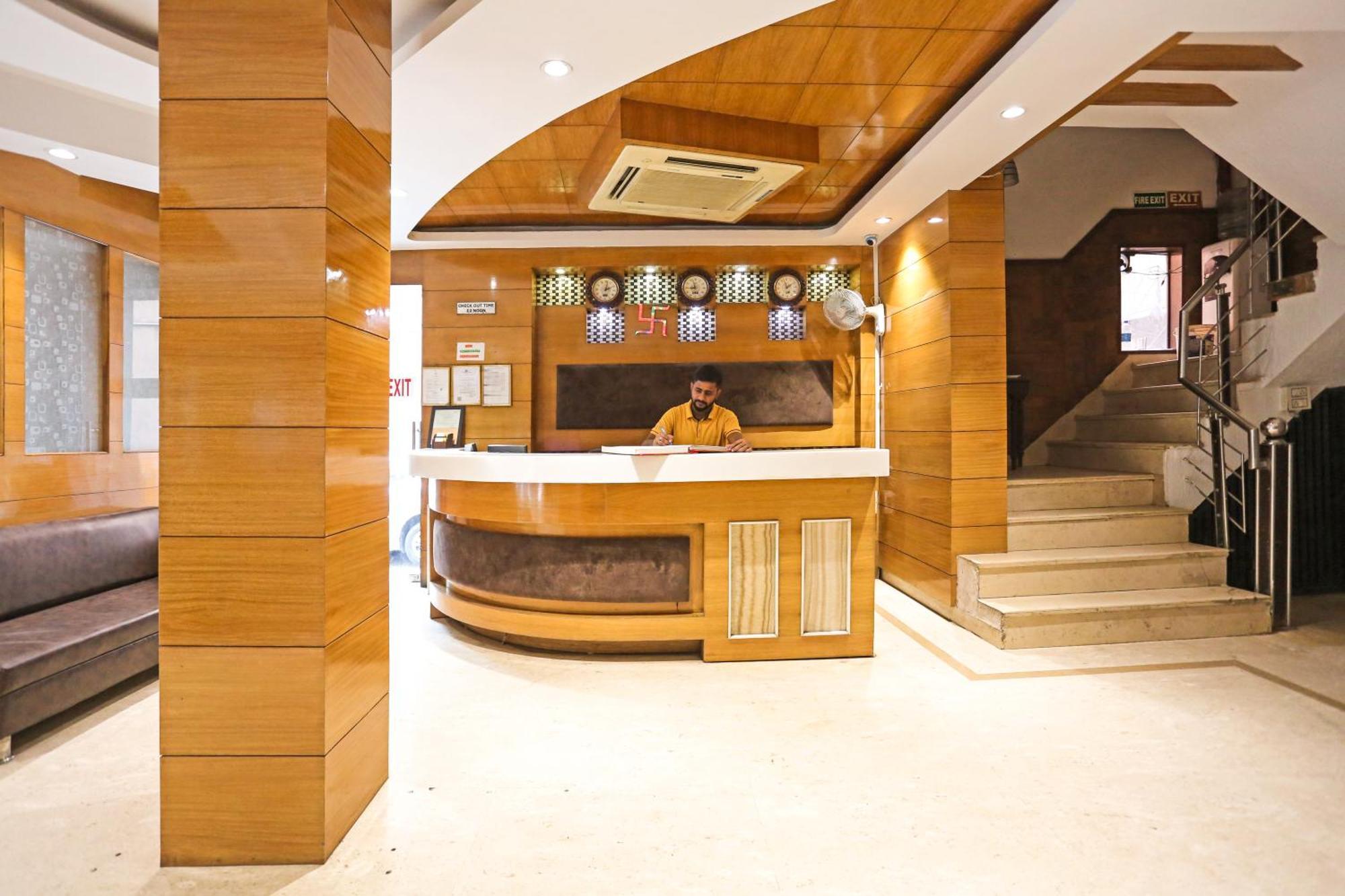Hotel Fortuner, Karol Bagh, New Delhi Esterno foto