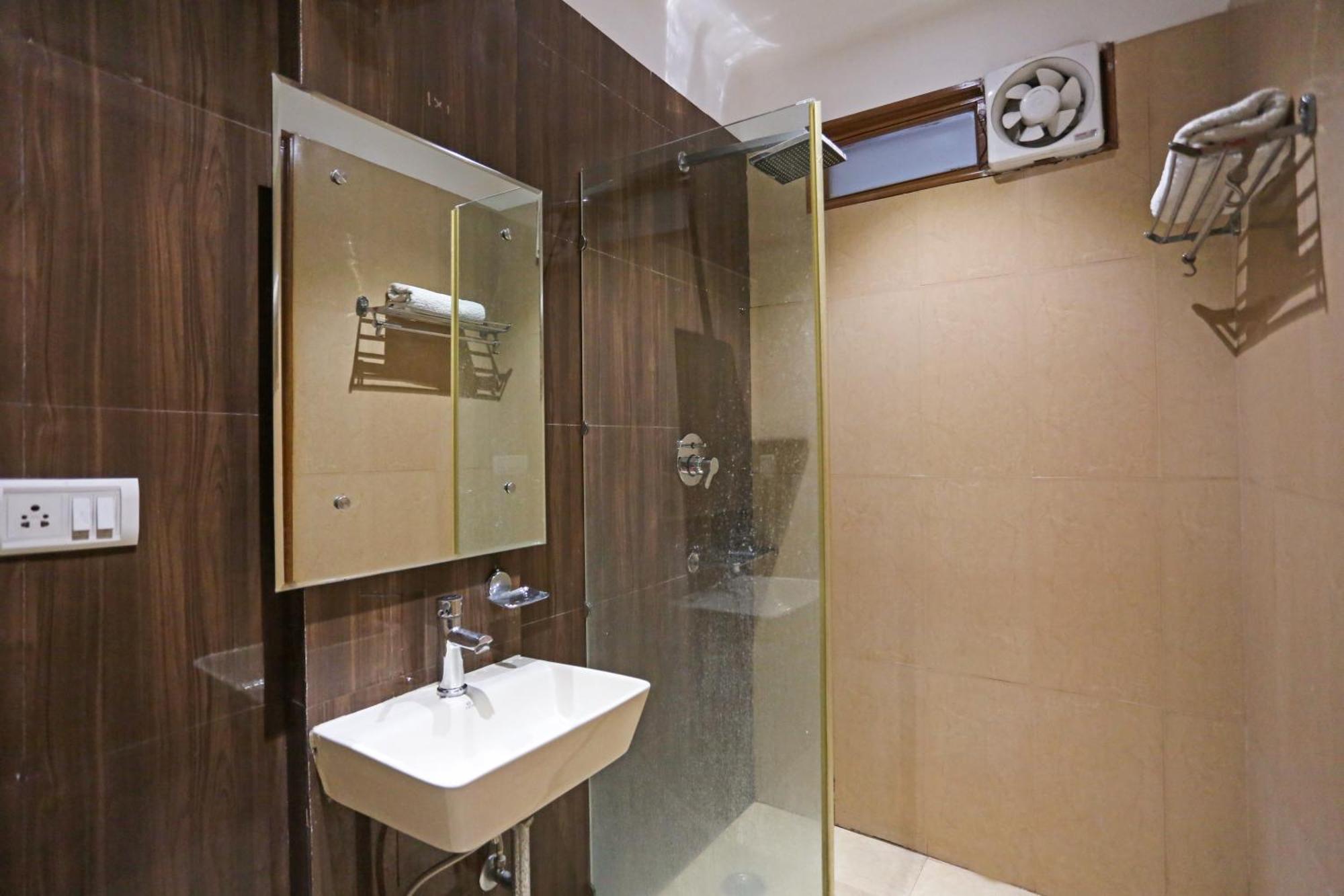 Hotel Fortuner, Karol Bagh, New Delhi Esterno foto