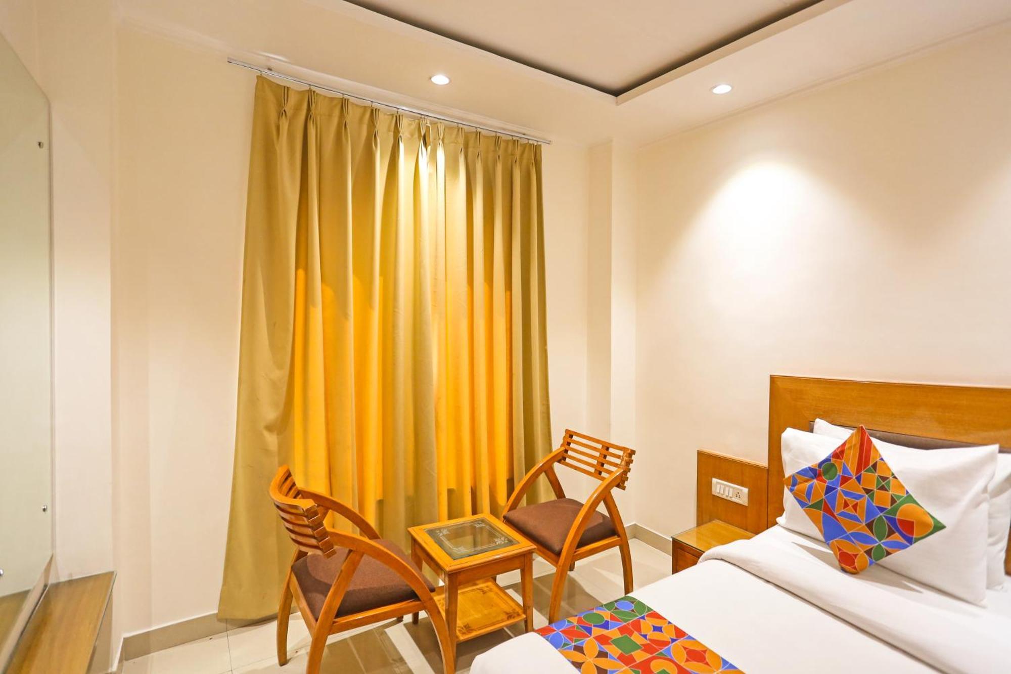 Hotel Fortuner, Karol Bagh, New Delhi Esterno foto
