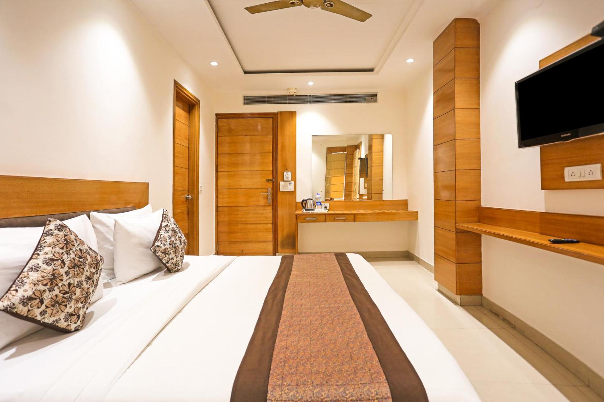 Hotel Fortuner, Karol Bagh, New Delhi Esterno foto