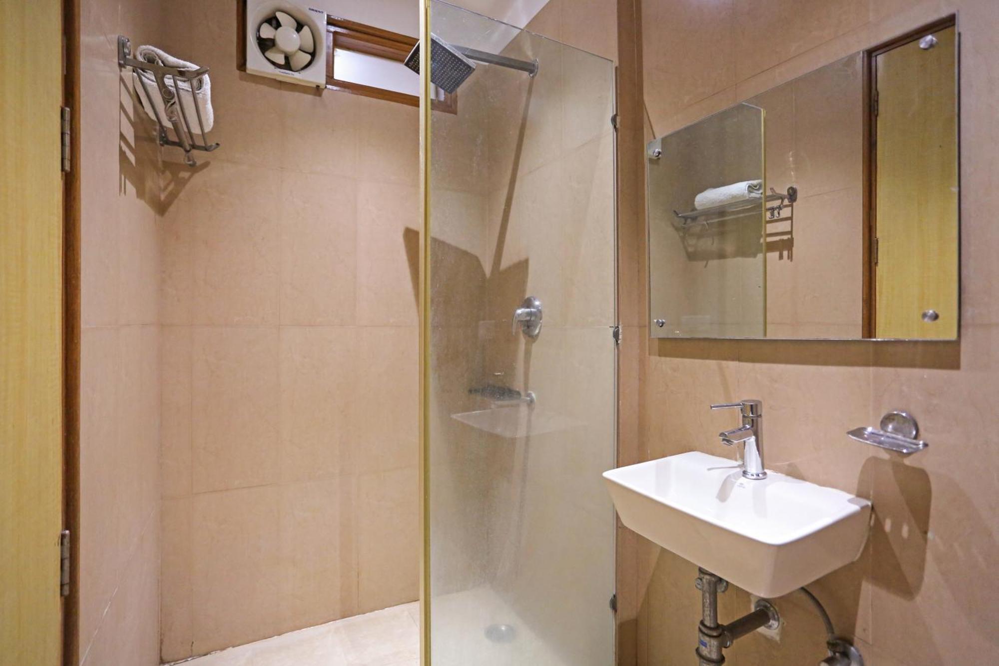 Hotel Fortuner, Karol Bagh, New Delhi Esterno foto