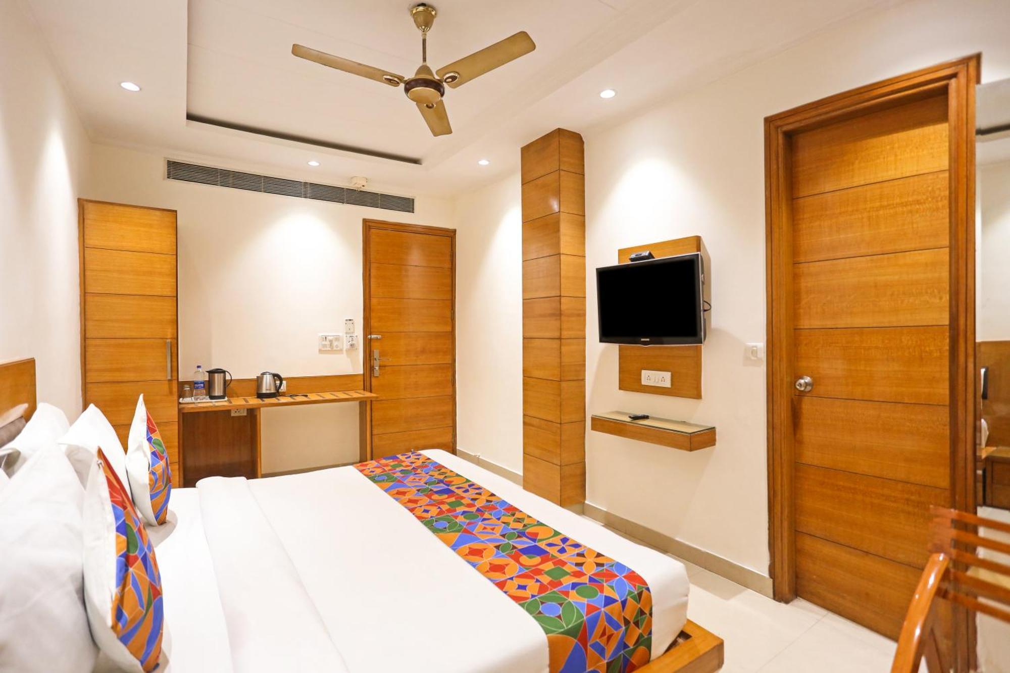 Hotel Fortuner, Karol Bagh, New Delhi Esterno foto